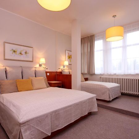 Hotel Snezka Špindlerŭv Mlýn Exteriör bild
