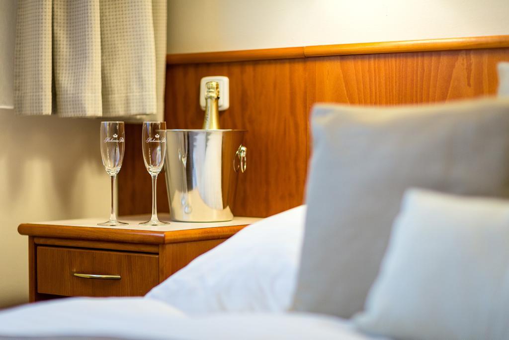 Hotel Snezka Špindlerŭv Mlýn Rum bild